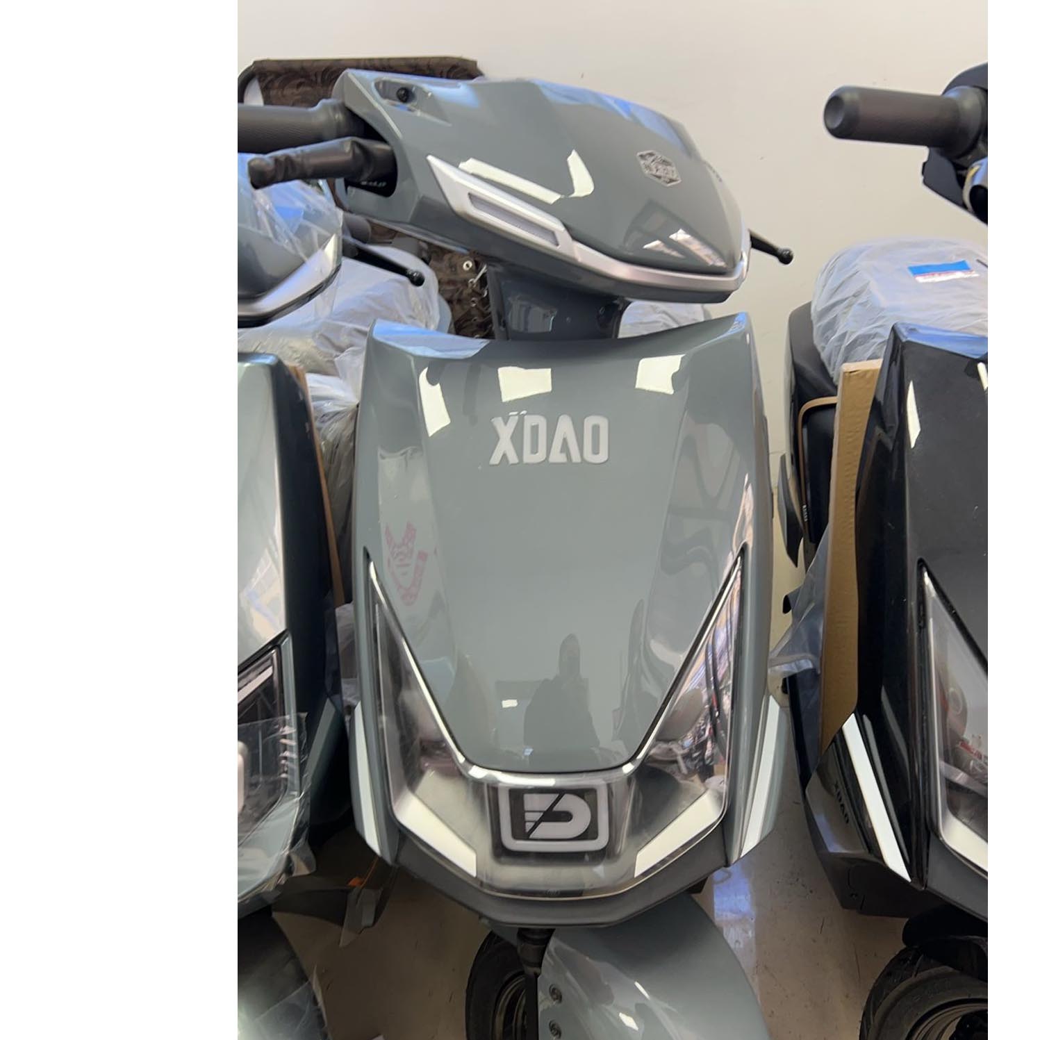 全车配件小刀锋芒电动车外壳轻电摩前围工具箱边条大环S8尊豪15号