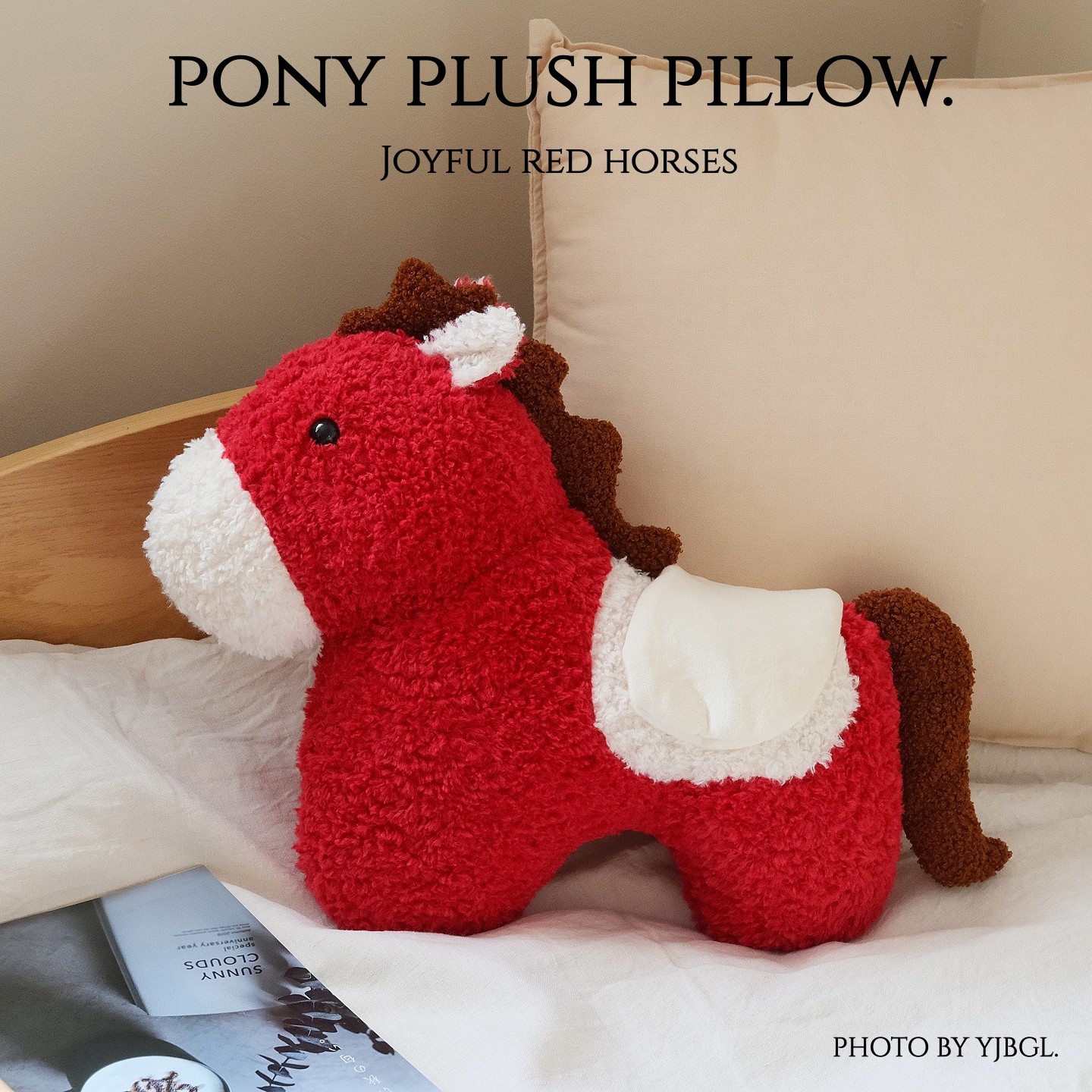 马年喜庆红色小马儿抱枕儿童房摄影道具本命年国风生肖吉祥物公仔,节庆用品/礼品,创意抱枕,淘宝优惠券,粉丝福利购,淘宝优惠卷