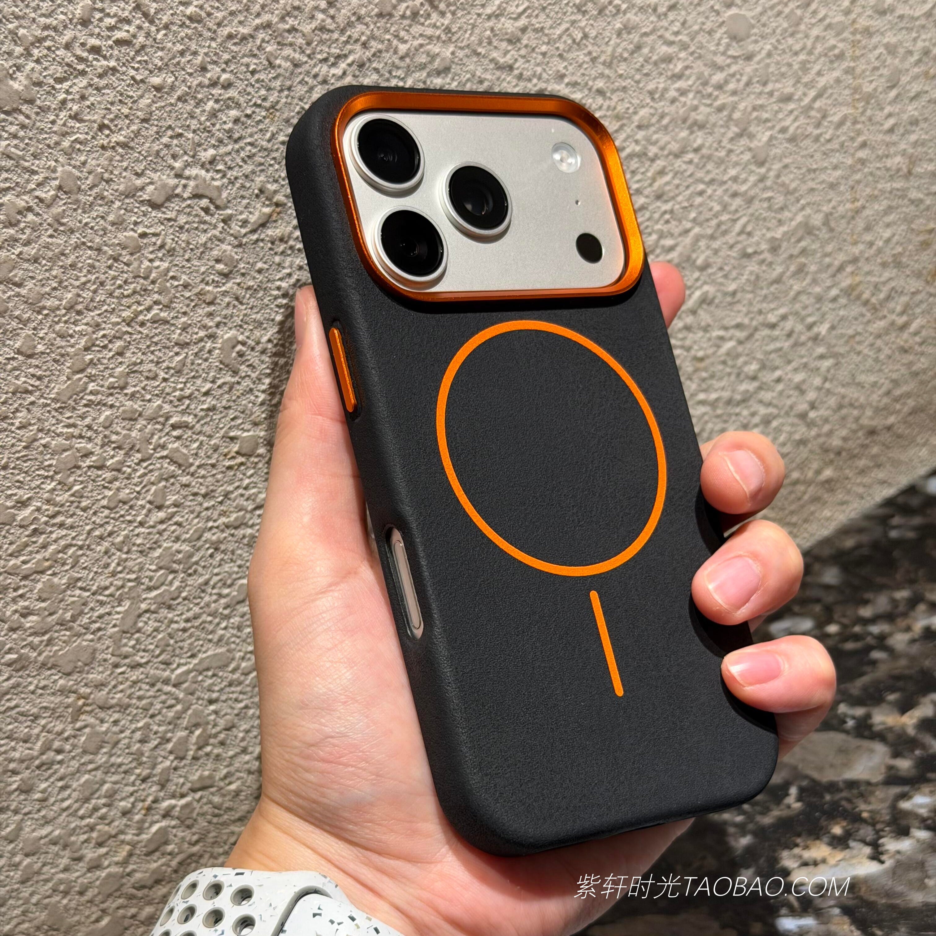 黑色高档皮质撞色细圈磁吸充电适用iPhone16pro苹果17promax手机壳15小米14pro肤感防指纹13金属镜框独立按键
