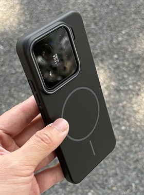 新款强磁吸细圈Magsafe无线充电纯黑色适用小米15/17promax手机壳Note14红米k80磨砂超薄15ultra高级散热硬壳