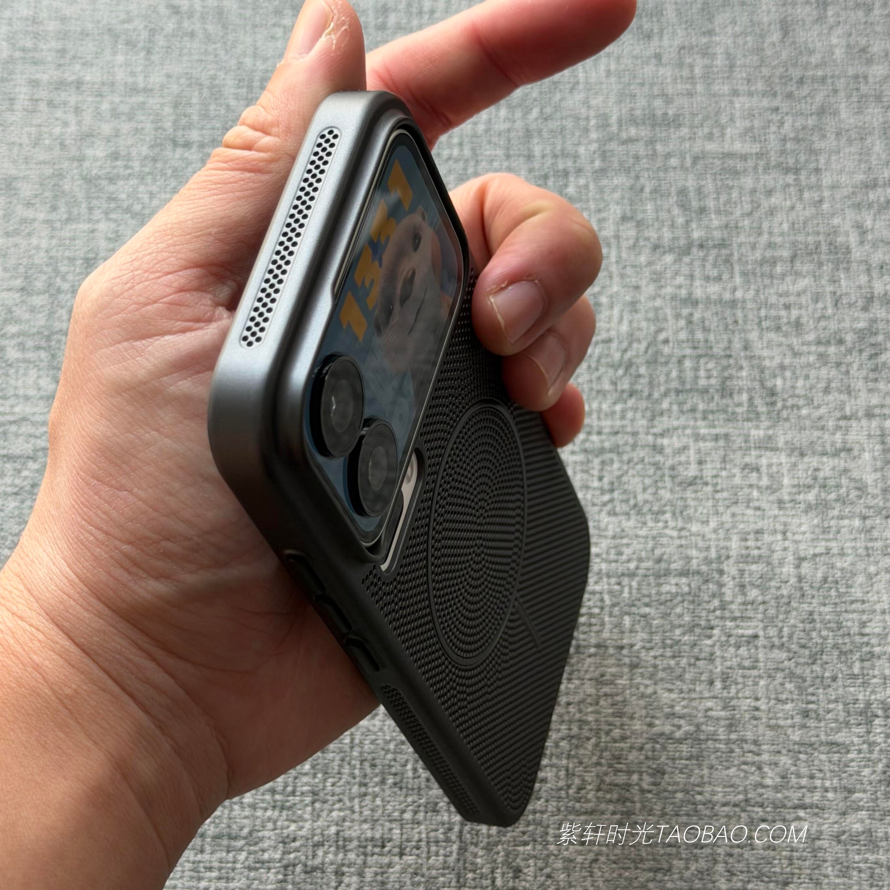 准分子电镀细圈磁吸适用小米17promax手机壳15散热透气孔14苹果iPhone17pro华为mate80/70pro黑色Pura80硬壳