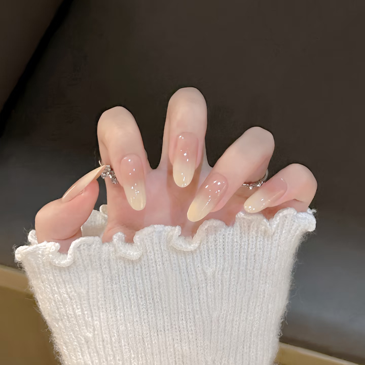 杨枝甘露渐变冰透裸色穿戴甲