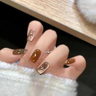 NANA穿戴甲高级感秋季 显白气质焦糖奶咖晶石猫眼手工定制辣妹 新款