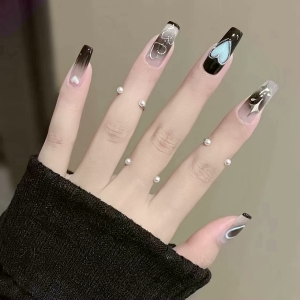 NANA穿戴甲高级感显白冰透甜酷墨黑爱心手工定制美甲成品少女辣妹