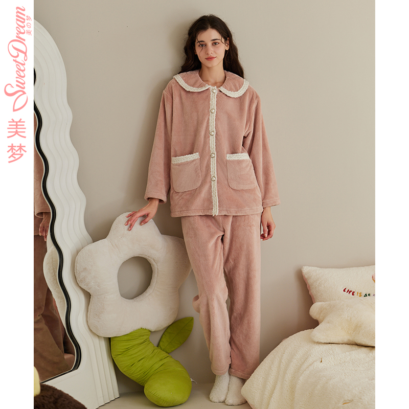 美梦商场同款甜美可爱珊瑚绒睡衣