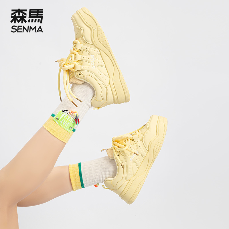 森马板鞋女2025新款马卡龙黄夏季时尚百搭青少年设计感运动休闲鞋