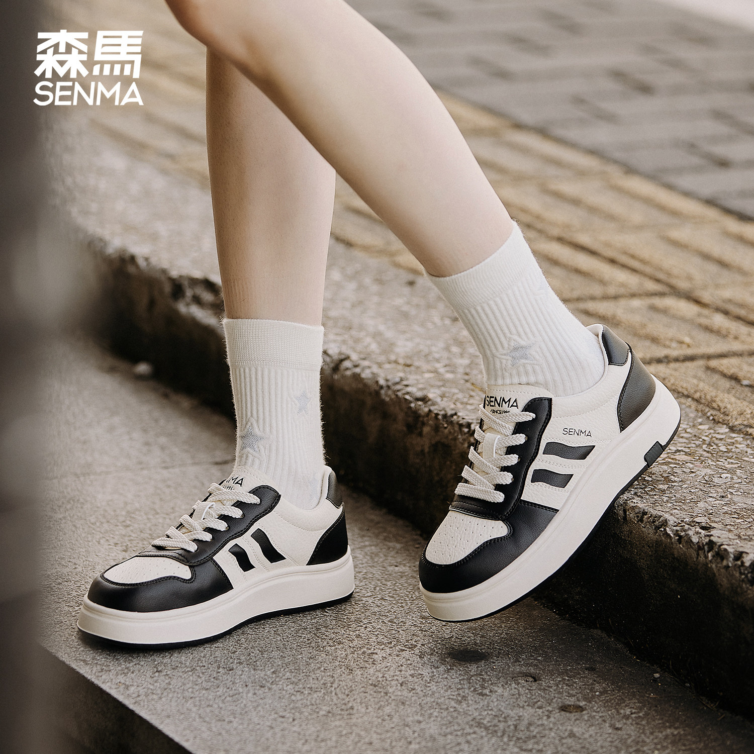 森马小白鞋女款2026新款今年流行ins潮百搭小众休闲日常白色板鞋