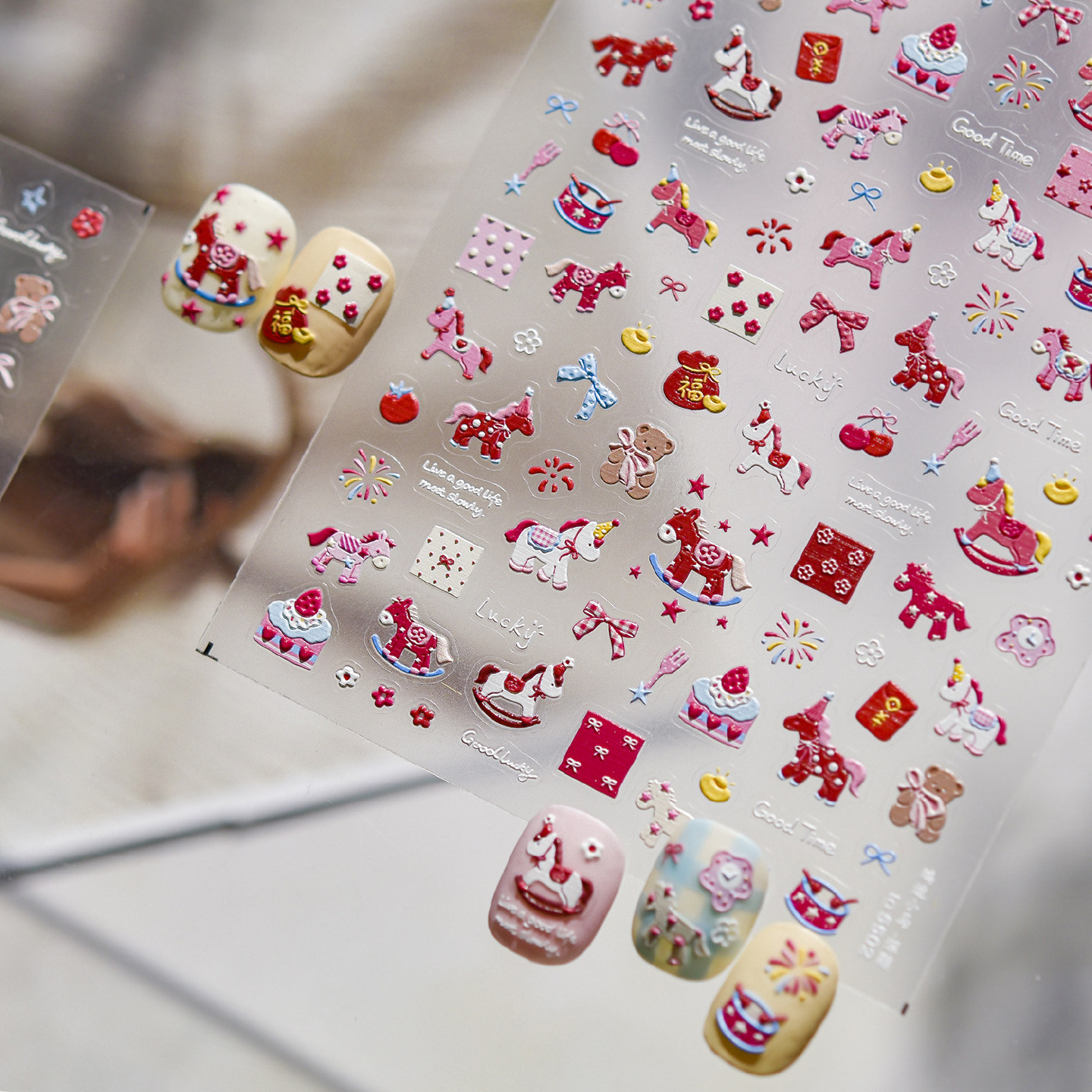 to新款新年木马浮雕美甲贴纸粉色小马蝴蝶结蛋糕指尖小元素背胶贴