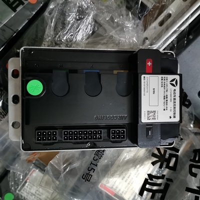 雅迪72VE8s智趣版电动车控制器黑金刚三代专用大马力1500瓦静音
