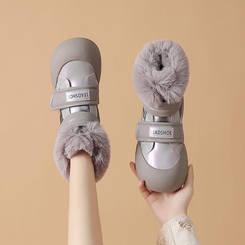 2025冬季新款加绒保暖雪地靴女厚底短筒靴子韩版时装大棉鞋潮