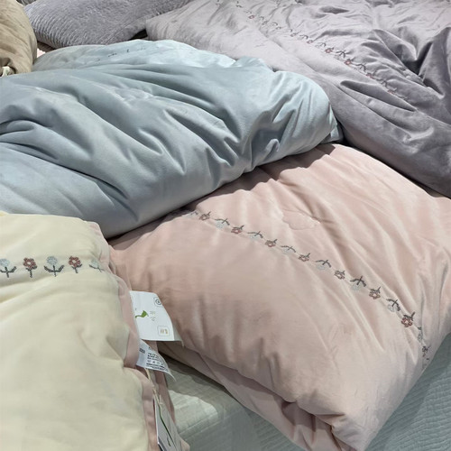 大鹅双面绒豆豆被2米冬被