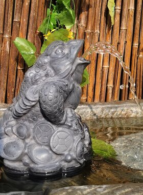 青石石雕鱼吐水摆件动物圆雕