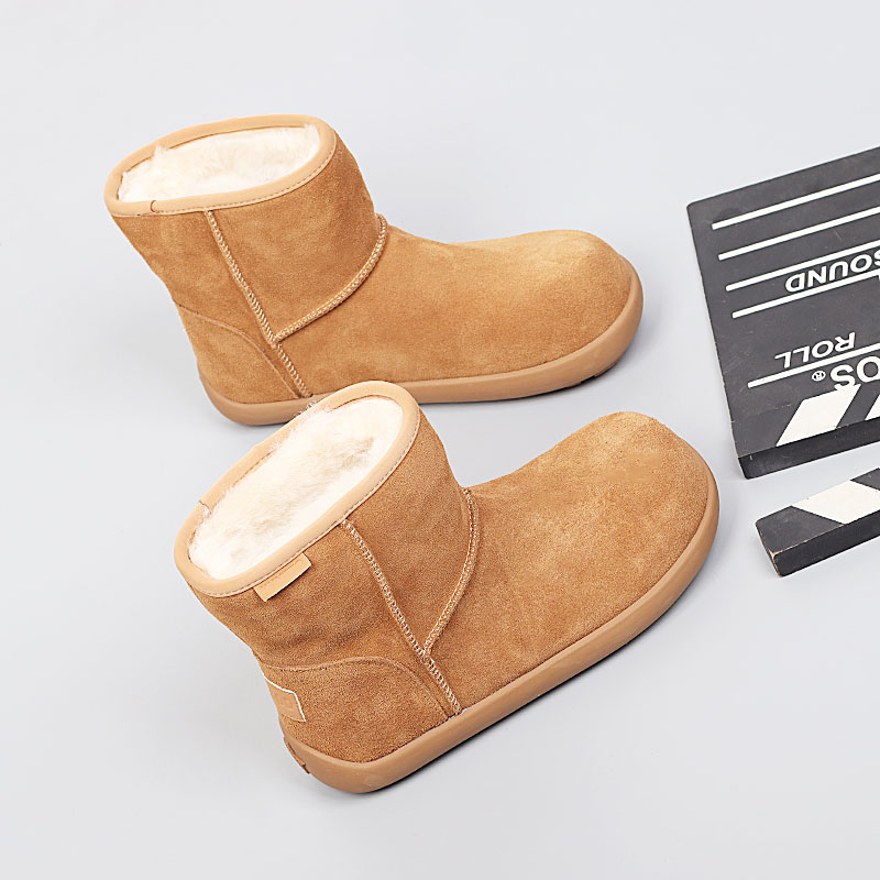 脚宽胖大码女鞋41一43休闲舒适棉靴冬2025新款短靴圆头保暖雪地靴