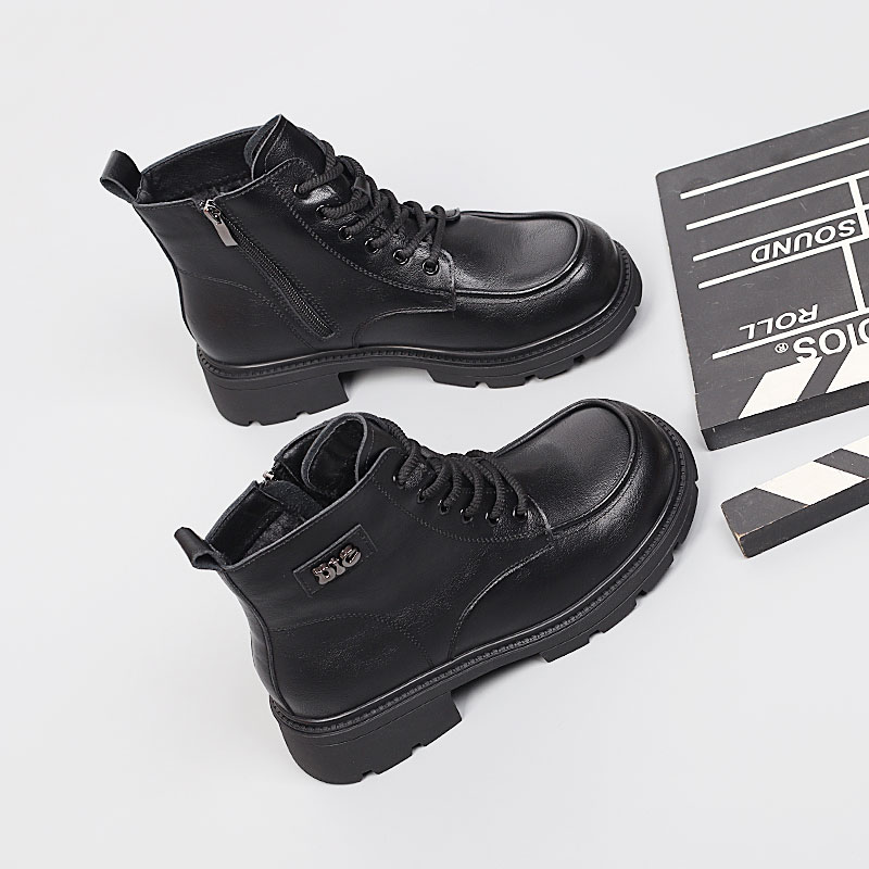 2025冬季新款大码女鞋41-43时尚休闲棉靴脚宽胖特大号加绒马丁靴