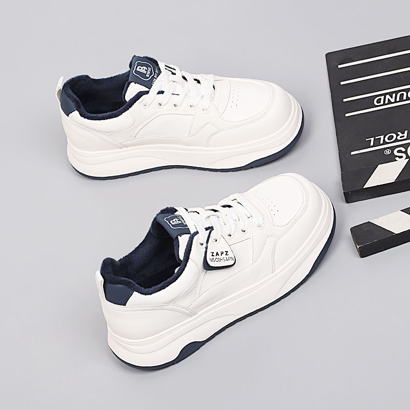 新款2025冬季大码女鞋41-43时尚休闲棉鞋脚宽胖特大号加绒小白鞋