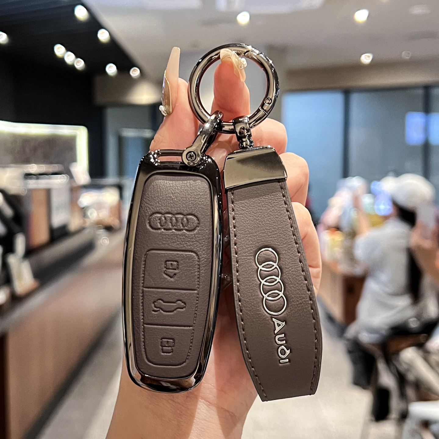 奥迪q5l钥匙套26新款a4l高级a6l男女a8汽车q3壳保护a7l扣a3包q7