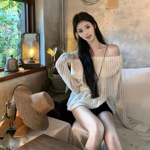 J11 Studio/ 慵懒初秋 一字肩宽松遮肉显瘦百搭毛茸茸毛衣 针织衫