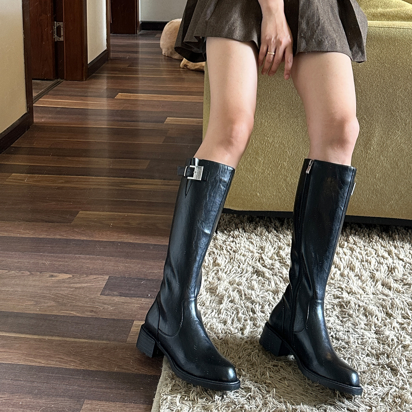 2025秋冬新款真皮粗腿单靴子高筒