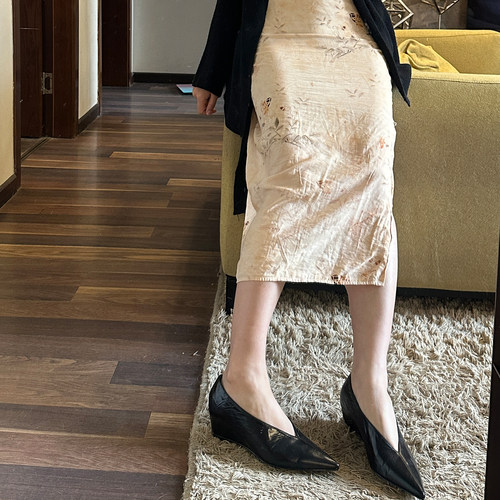 法式老钱风羊皮尖头玛丽珍单鞋