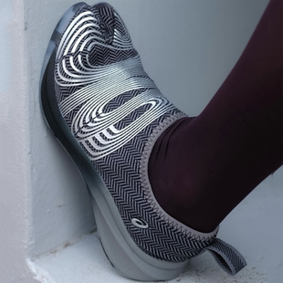 代购KIKO KOSTADINOV x ASICS LYASA FF亚瑟士联名款一脚蹬分趾鞋
