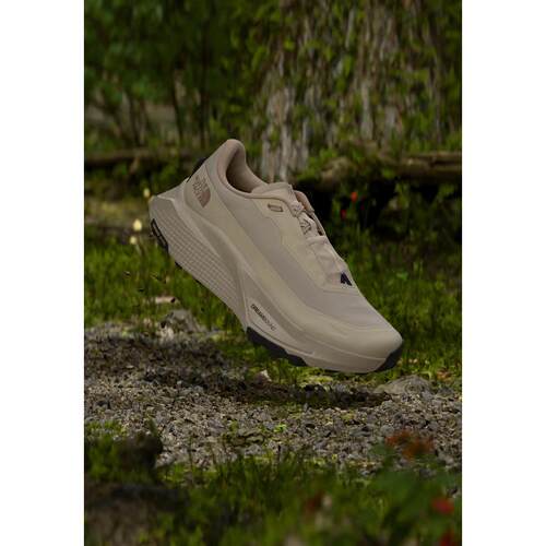 欧洲代购THE NORTH FACE/北面女士徒步鞋耐磨大底抓地防滑低帮