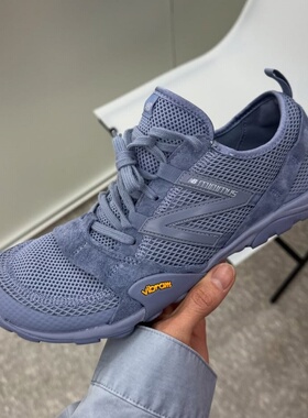 代购New Balance MT10靛蓝色反毛皮网面拼接舒适透气男女运动跑鞋