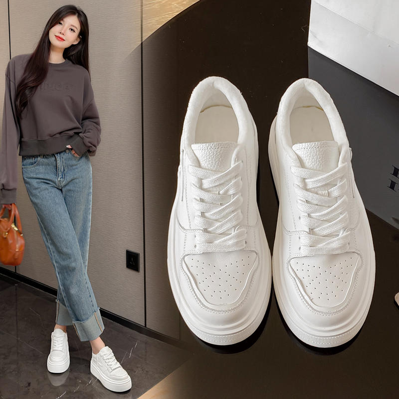 猫本喵增高7.5cm厚底加绒小白鞋