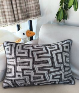 C3现代简约客厅沙发飘窗汽车内饰护腰枕套30*49长方形靠垫不含芯