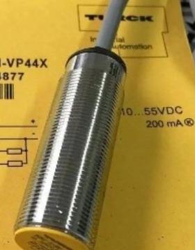 DBI5U-M18E-AP4X3接近开关TURCK传感器Bi2-G12K-AP6X