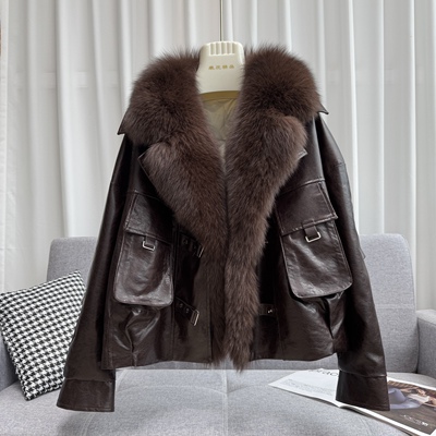 2025秋冬狐狸毛皮草女海宁真毛鹅绒仿绵羊皮百搭年轻短款外套大衣