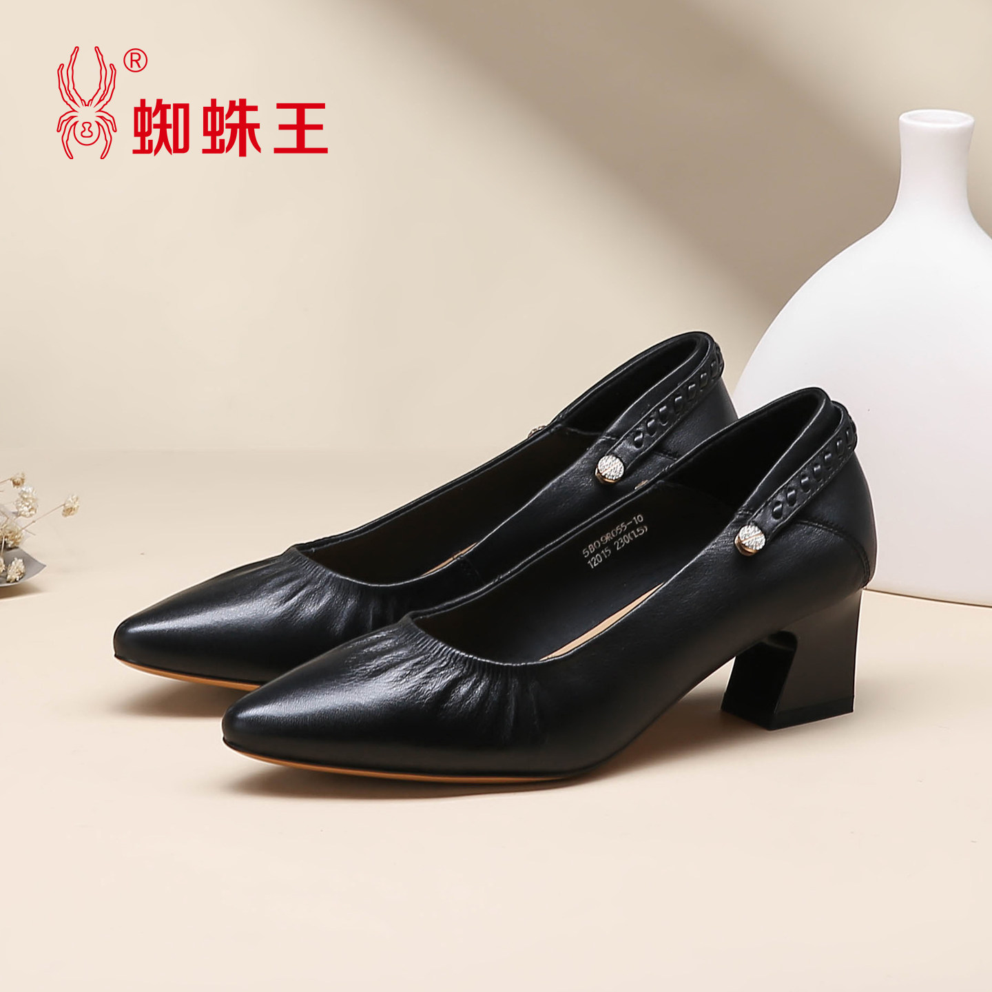 蜘蛛王女鞋2026春季新款鞋子女士玛丽珍鞋单鞋真皮黑色妈妈鞋皮鞋