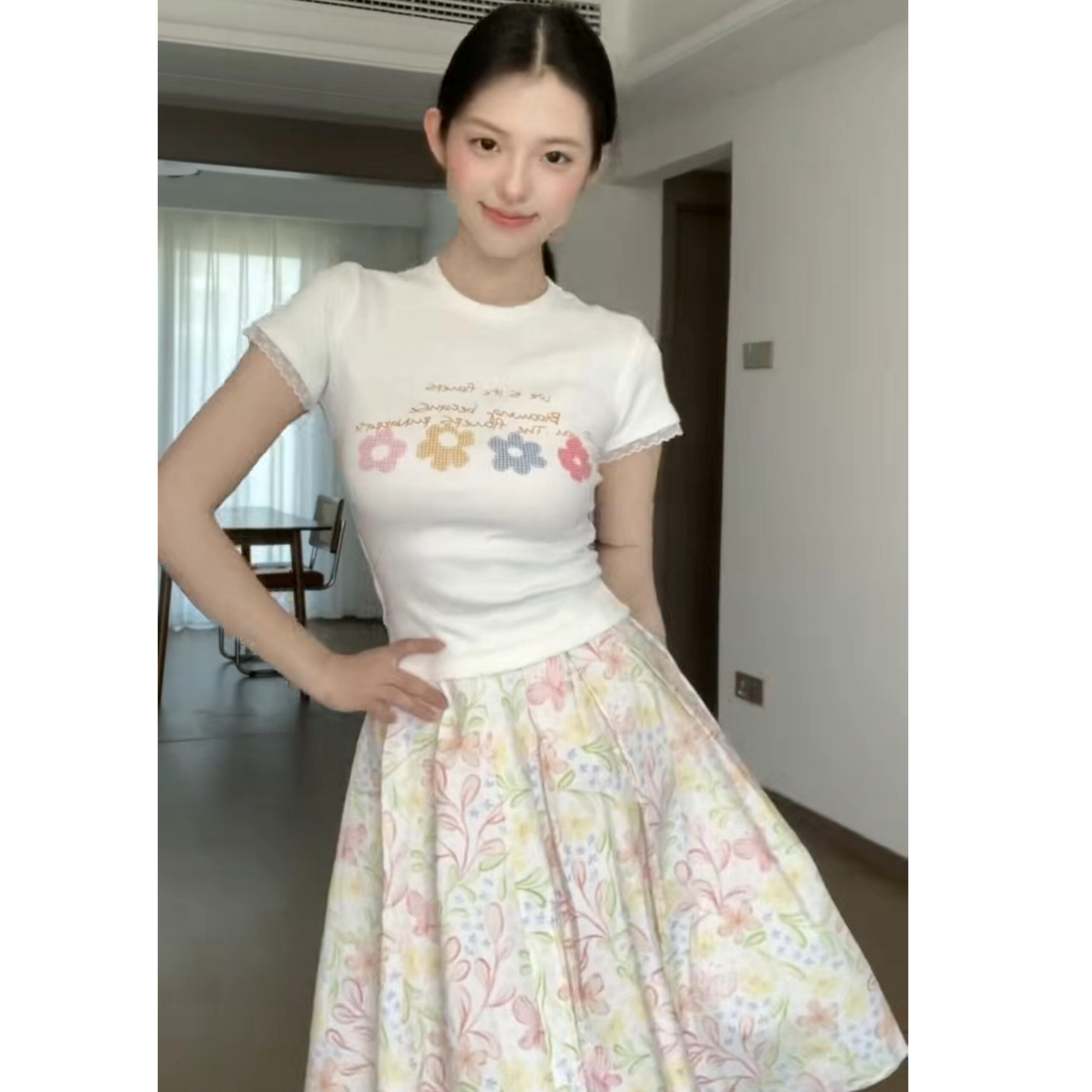 2026 新款清新碎花百褶半裙套装女小个子修身短袖印花T恤两件套