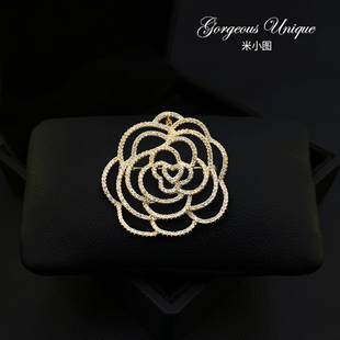 1978 精致高档镂空山茶花胸针小香风外套别针气质胸花 定制款 尖货