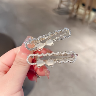 韩版小众设计水钻蝴蝶结鸭嘴夹发夹2025新款高端气质一字发卡夏季