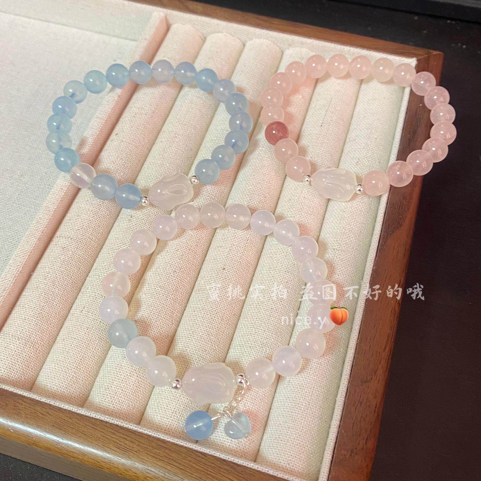 【蜜桃手作】天然白玛瑙粉晶海蓝宝小兔子925纯银手链不掉色礼物