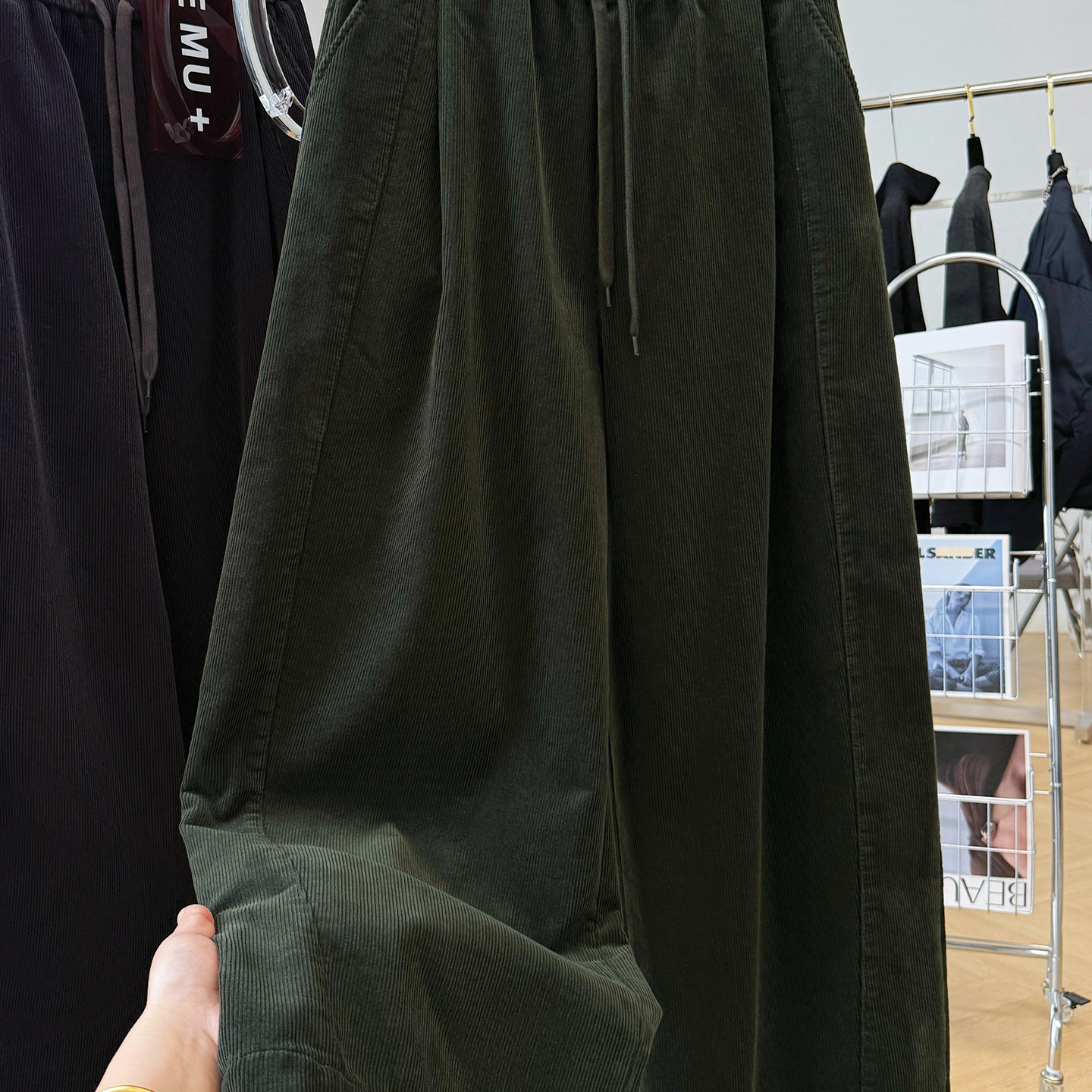 高级感加绒加厚灯芯绒休闲裤女冬