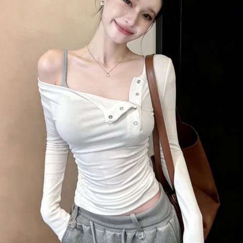 时尚百搭款女士修身斜肩上衣春秋季短款收腰显身材露肩外穿打底衫