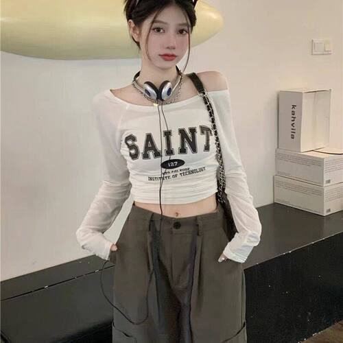 初秋纯欲风上衣女露肚脐短款紧身小性感t恤收腰一字肩辣妹衣服春