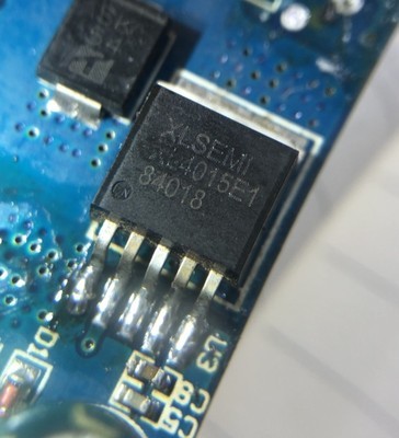 XL4015E1电源降压芯片IC电路贴片五5脚XLSEMI集成电路IC变换器！