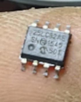 25LC32A-E/SN 25LC32AE 25LC32 SOP-8 储存器芯片