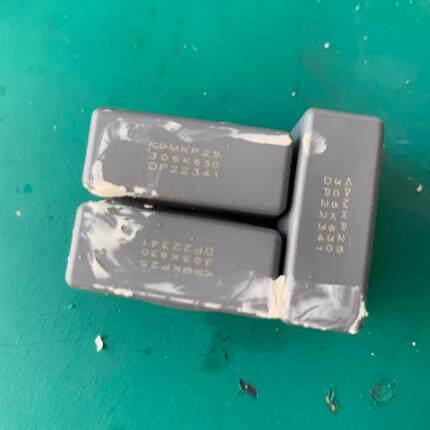 厦门法拉电容 D352J305KB3C350 MKP25 305K 630V 3UF 10% P27.5MM