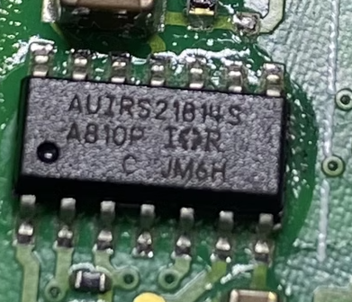 AUIRS21814S IR21814S IRS21814S 新能源充电机驱动IC芯片