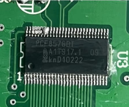PCF8576DT SOP-56 显示器驱动器汽车电脑板易损IC芯片