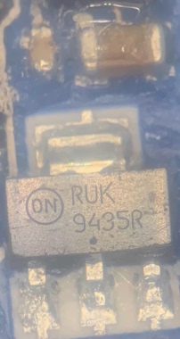 9435R 汽车电脑板贴片三极管