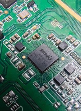 RK818-1 汽车电脑板电源管理IC芯片QFN