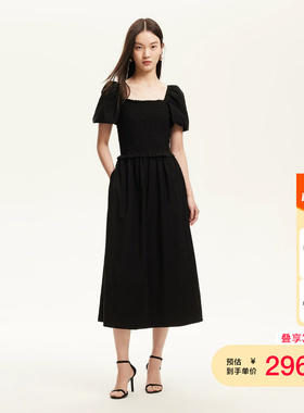 vq区绫致Vero Moda连衣裙夏季新款方领泡泡袖松紧拼接小黑裙