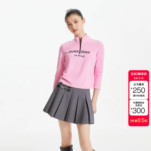 t区绫致Vero ModaT恤女夏季半高领七分袖设计运动上衣