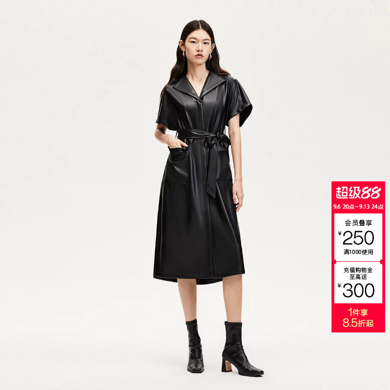 tq区绫致CoutureMade连衣裙女冬磁吸扣翻领系带PU仿皮长裙图片
