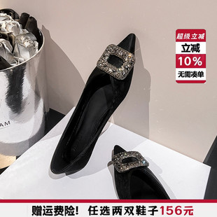 法式尖头单鞋女平底2026新款春秋浅口鞋子方扣气质瓢鞋大码41到43