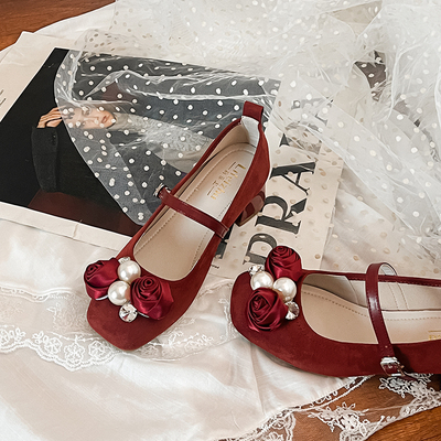 温柔风粗跟单鞋女2025新款高跟鞋